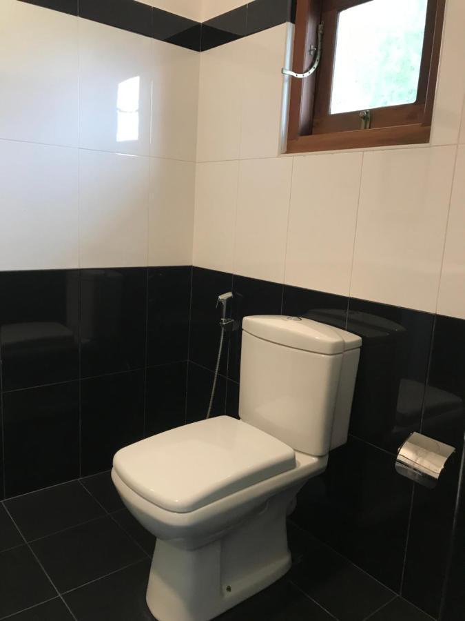 The Dalawella Porch House Homestay Galle
