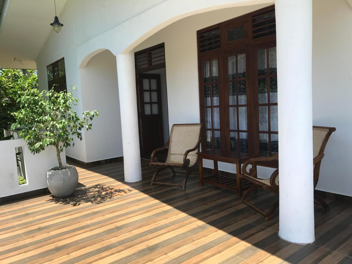 The Dalawella Porch House Homestay Galle